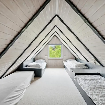 Awesome Home In Norre Nebel With Wifi