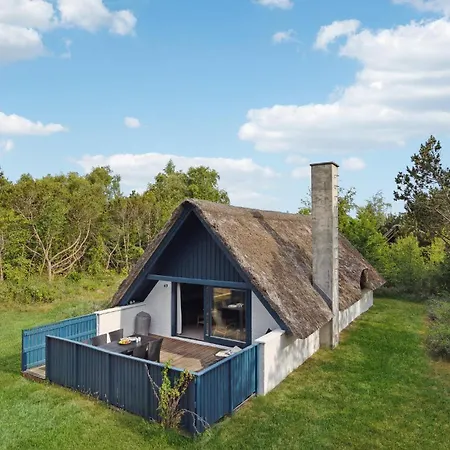 Gorgeous In With Wifi Holiday home