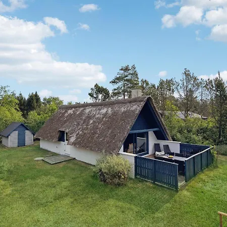 Hébergement de vacances Awesome Home In Norre Nebel With Wifi *