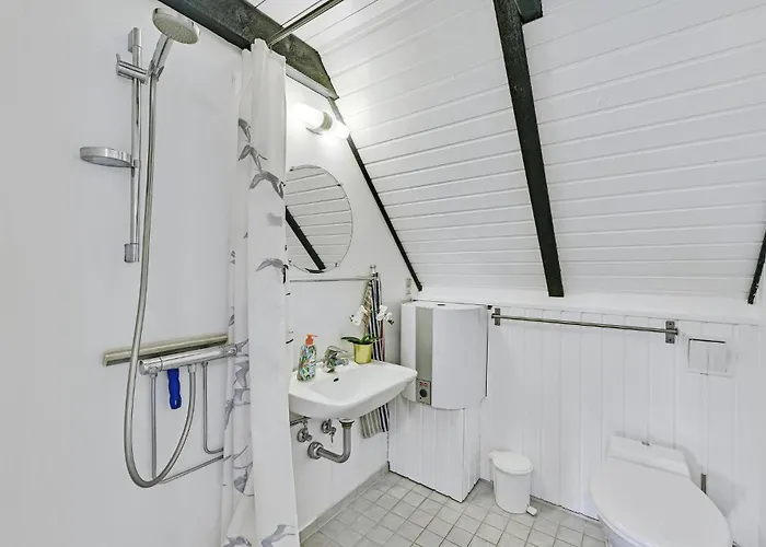 Gorgeous In With Wifi Holiday home *