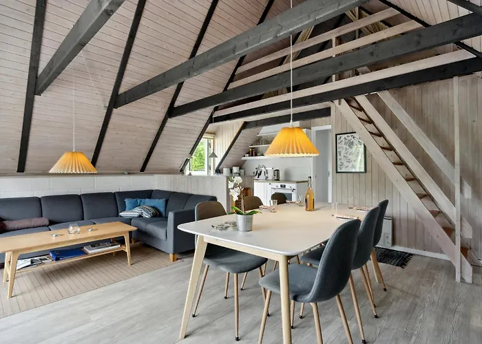 Gorgeous In With Wifi Holiday home