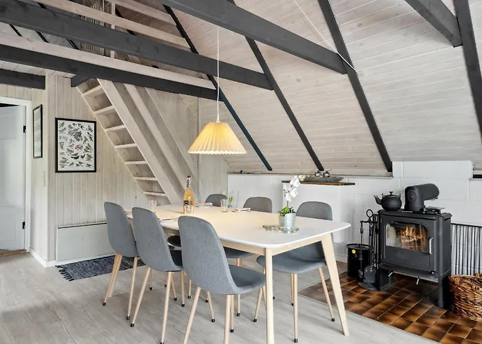 Gorgeous In With Wifi Holiday home *